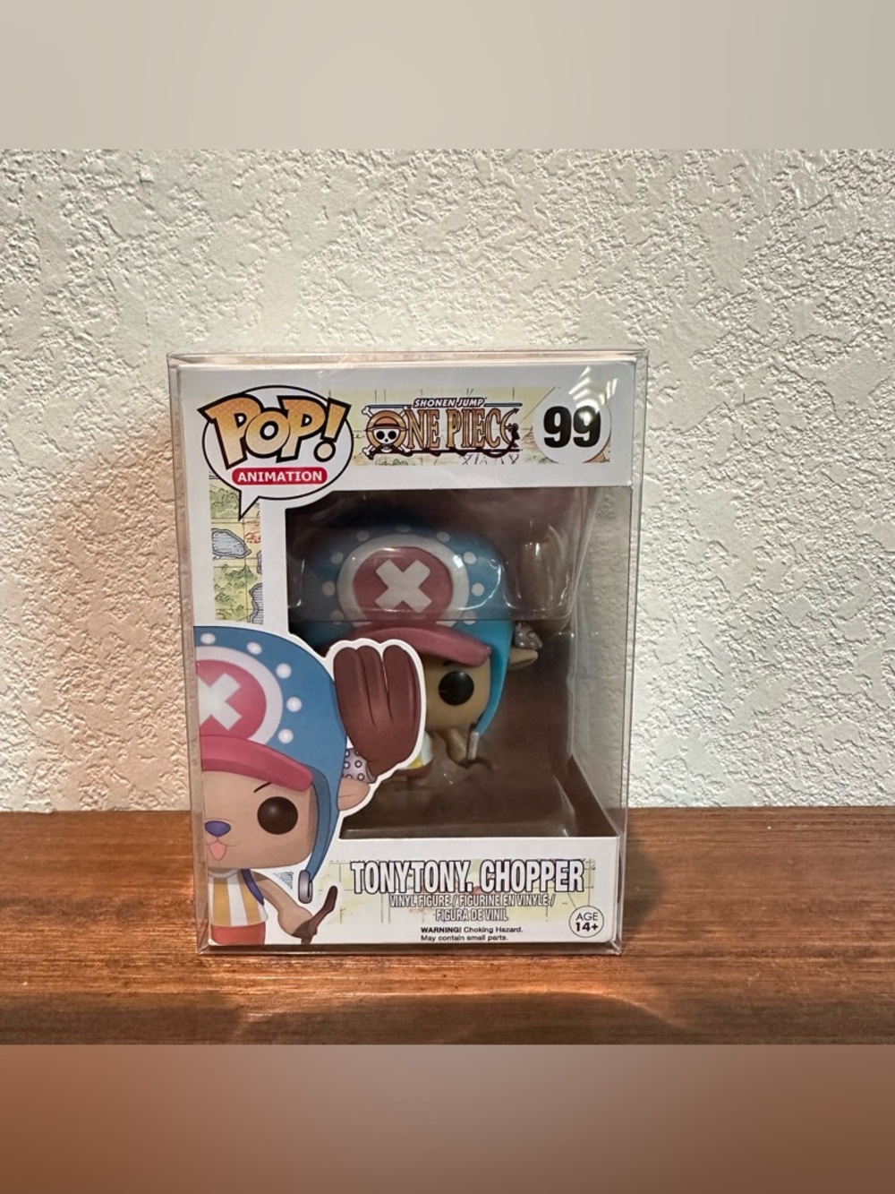 Funko Pop Tony Tony Chopper #99 W/protector 2016 - DAMAGED BOX